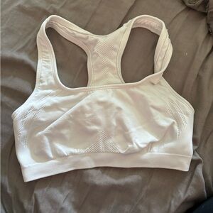 Athletic essentials sports bra